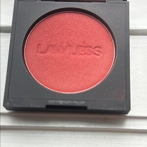 LAWLESS Vibrant Coral Blush In Phoenix